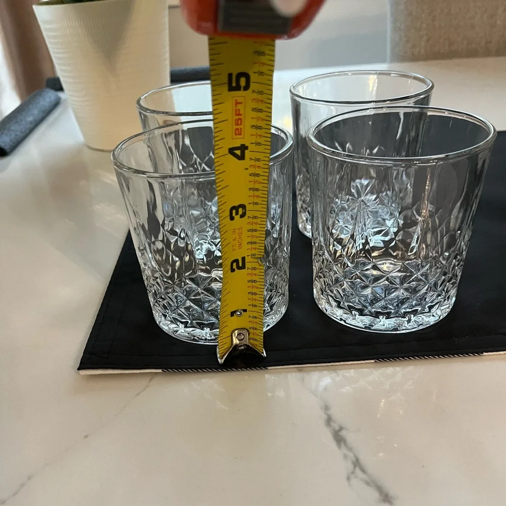 Crystal Clear Glass Tumbler Set